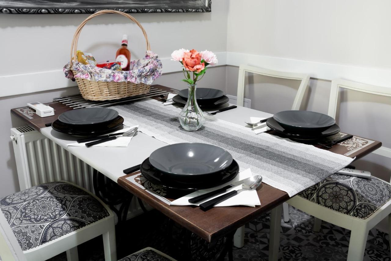 Ekszerdoboz Apartman Eger Apartment Екстериор снимка